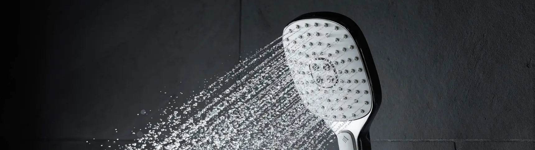 Overhead showers - Oras Pro-shop