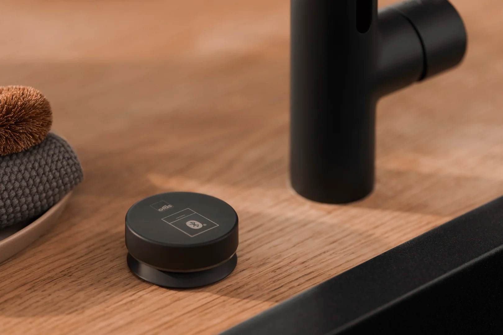 Kitchen faucet with dishwasher valve, 230/9 V, Bluetooth | 2639FHTZ-33 | Matt black