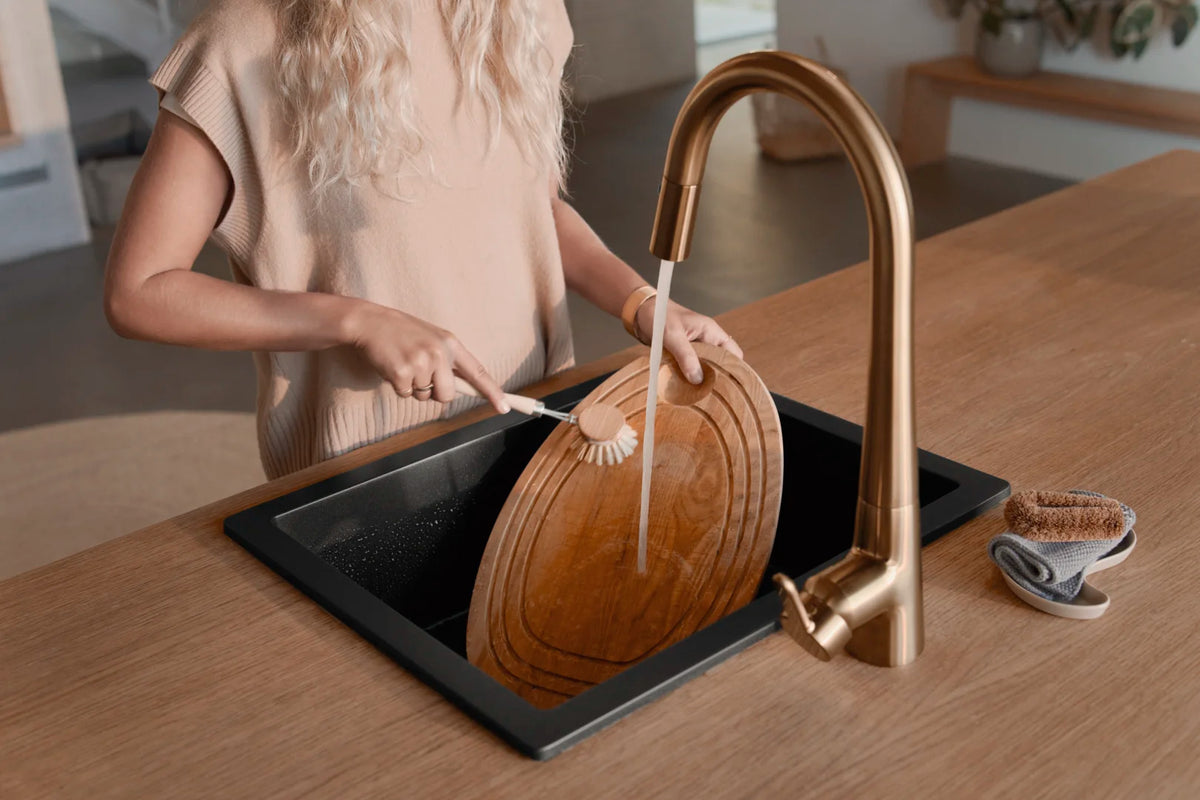 Kitchen faucet with dishwasher valve, 3 V | 3031F-81 | Brushed bronze