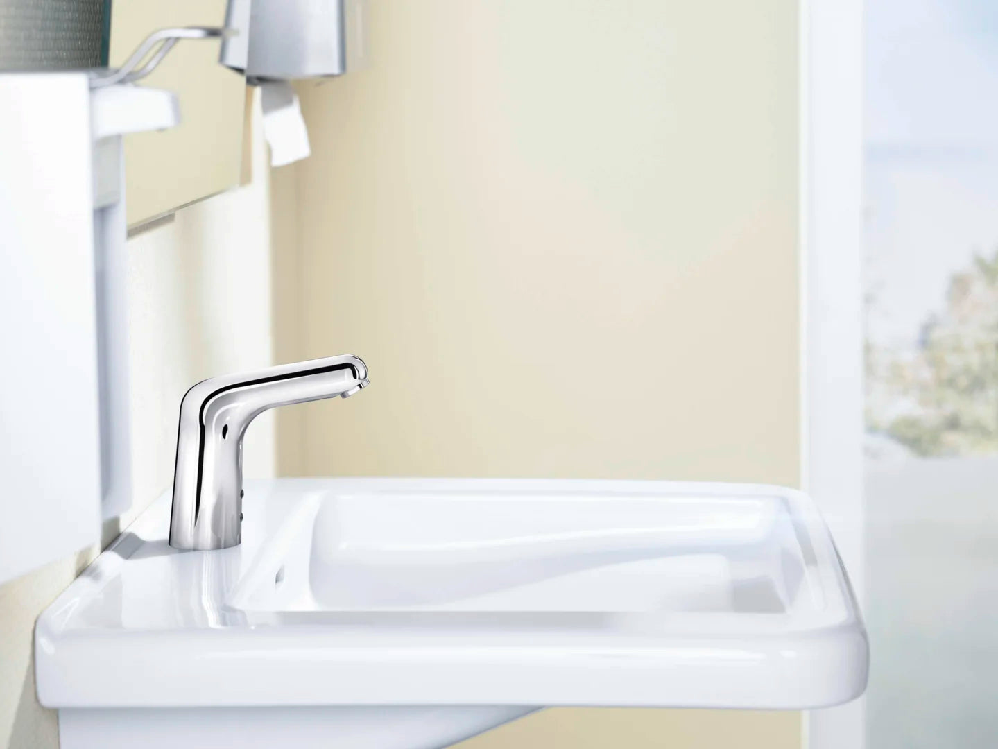 Washbasin faucet, 6 V, Bluetooth | 5550F | Chrome